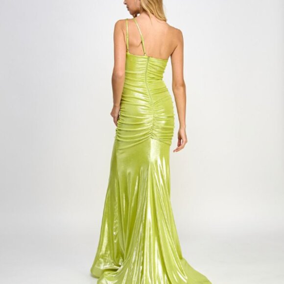 B DARLINE Juniors Metallic One Shoulder Gown Sz 5/6 - Picture 2 of 3